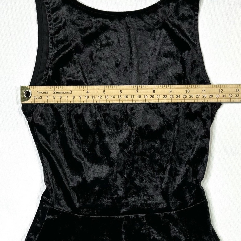 H&M Divided Dress Women’s 2 Black Velvet Deep Back A-Line Sleeveless Mini - Picture 8 of 10